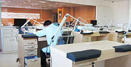 万国官方服务中心